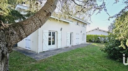 Maison 6 pièces de 130 m² à Andernos-les-Bains (33510)