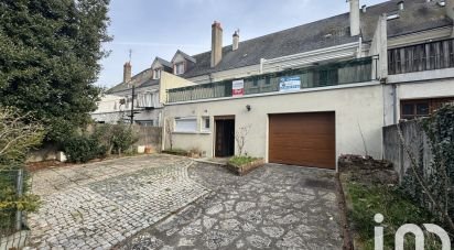 Maison de ville 7 pièces de 143 m² à Fleury-les-Aubrais (45400)