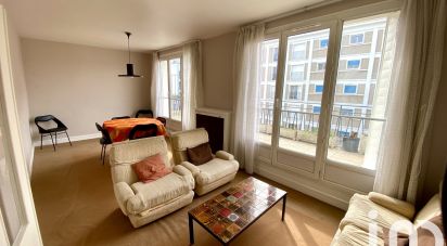 Appartement 5 pièces de 90 m² à Paris (75019)