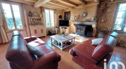 Country home 6 rooms of 200 m² in Montpeyroux (24610)