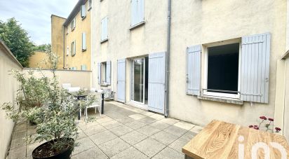 Appartement 2 pièces de 46 m² à Sainte-Cécile-les-Vignes (84290)