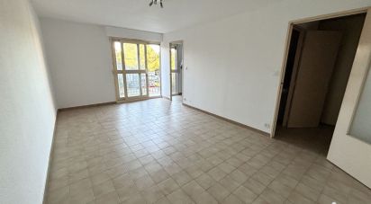 Apartment 1 room of 33 m² in Fréjus (83600)