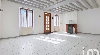 Maison traditionnelle 5 pièces de 86 m² à Gien (45500)