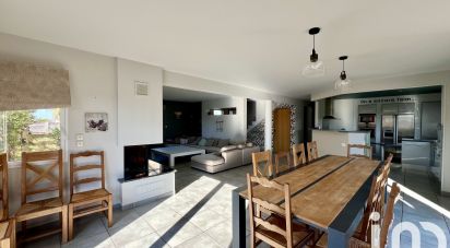 Maison 7 pièces de 217 m² à Agon-Coutainville (50230)