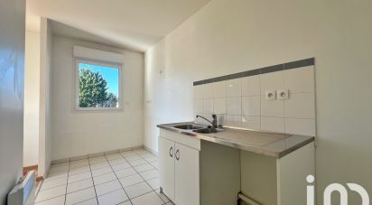 Apartment 3 rooms of 68 m² in Reims (51100)