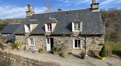 Traditional house 6 rooms of 156 m² in Anglards-de-Salers (15380)