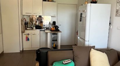 Apartment 2 rooms of 33 m² in La Ciotat (13600)