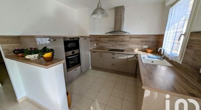 Appartement 3 pièces de 66 m² à Écouen (95440)