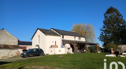 House 6 rooms of 123 m² in Lémeré (37120)