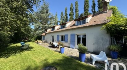 House 9 rooms of 210 m² in Villiers-Saint-Georges (77560)