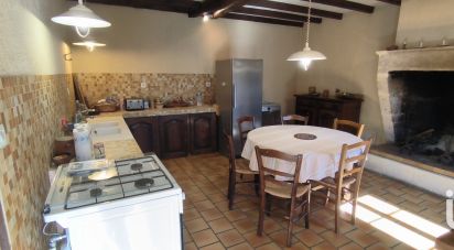 Country home 3 rooms of 164 m² in Neuvicq (17270)