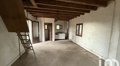 House 3 rooms of 40 m² in Saint-Amans-Valtoret (81240)