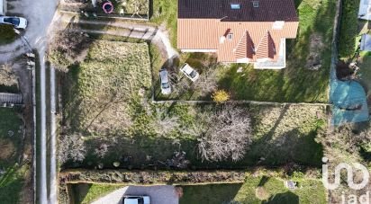 Land of 635 m² in Claix (38640)