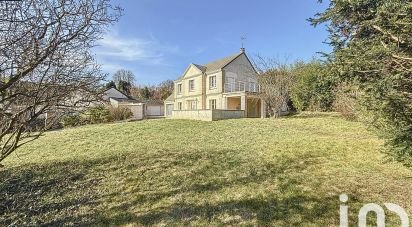 Maison traditionnelle 8 pièces de 153 m² à Saint-Chéron (91530)