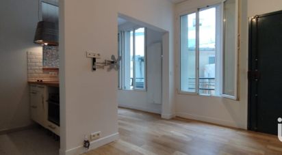 Studio 1 room of 25 m² in Paris (75018)