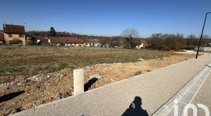 Land of 971 m² in Dommartin-le-Saint-Père (52110)