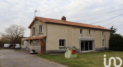 Maison rustique 6 pièces de 169 m² à Clessé (79350)