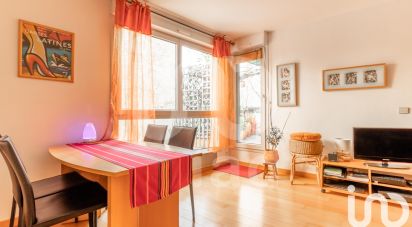 Apartment 2 rooms of 51 m² in Paris (75019)