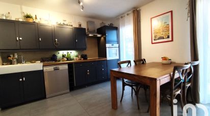 Apartment 3 rooms of 68 m² in Hyères (83400)