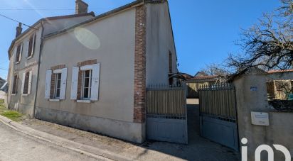 Village house 3 rooms of 93 m² in Mont-Saint-Sulpice (89250)