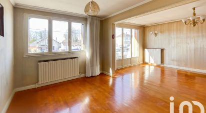 Maison 5 pièces de 130 m² à Montfermeil (93370)