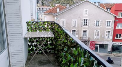 Apartment 3 rooms of 66 m² in Lourdes (65100)