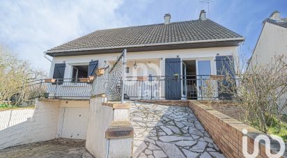 House 6 rooms of 132 m² in Longperrier (77230)