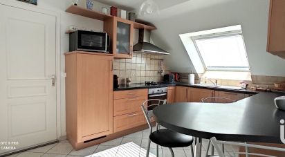 Maison traditionnelle 6 pièces de 90 m² à Camlez (22450)