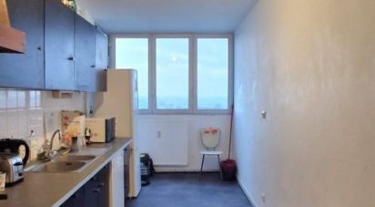 Apartment 5 rooms of 105 m² in La Rochelle (17000)