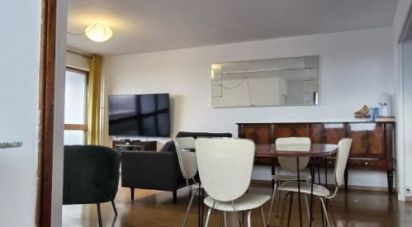 Apartment 5 rooms of 105 m² in La Rochelle (17000)