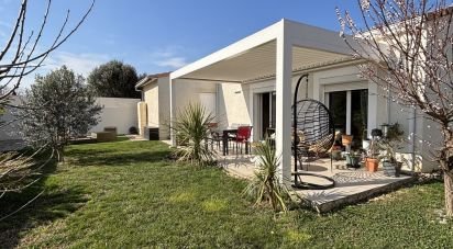 Maison 4 pièces de 86 m² à Charmes-sur-Rhône (07800)