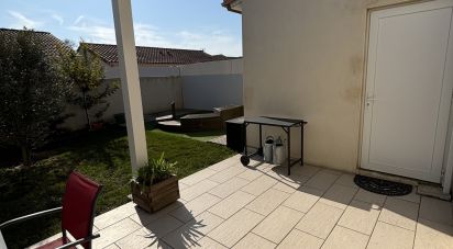 Maison 4 pièces de 86 m² à Charmes-sur-Rhône (07800)