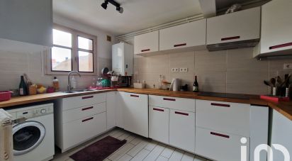 Townhouse 3 rooms of 92 m² in Poitiers (86000)