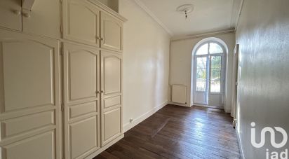 Apartment 2 rooms of 51 m² in Pau (64000)