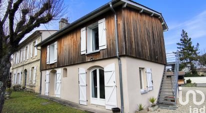 House 11 rooms of 279 m² in Portets (33640)