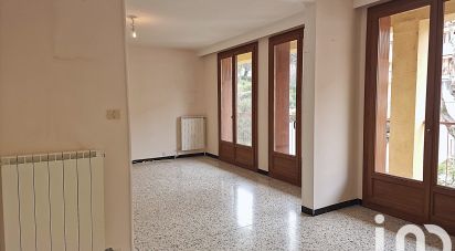 Apartment 3 rooms of 73 m² in Aubagne (13400)