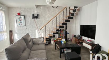 Duplex 3 rooms of 69 m² in Villemomble (93250)