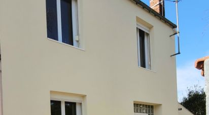 Traditional house 3 rooms of 65 m² in Oissel (76350)