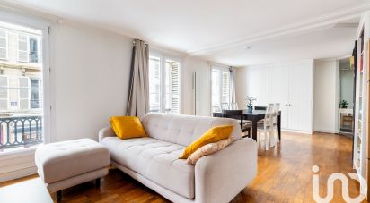 Apartment 3 rooms of 66 m² in Paris (75009)