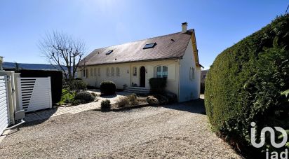 House 9 rooms of 183 m² in Millau (12100)