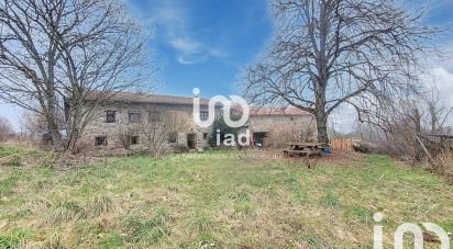 Ferme 3 pièces de 94 m² à Joux (69170)