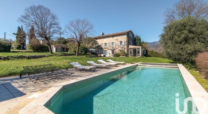 Maison 6 pièces de 210 m² à Grasse (06130)