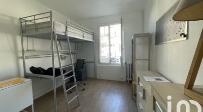 Studio 1 room of 15 m² in Paris (75015)