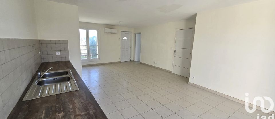 House 5 rooms of 112 m² in Carpentras (84200)