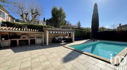 Mas 7 rooms of 220 m² in Le Beausset (83330)