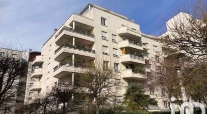 Apartment 3 rooms of 73 m² in Montrouge (92120)