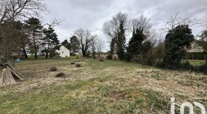 Land of 619 m² in Issoudun (36100)