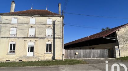 Farm 8 rooms of 280 m² in Magny-Fouchard (10140)