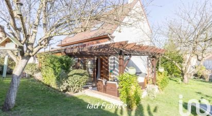 Traditional house 6 rooms of 120 m² in Aulnay-sur-Mauldre (78126)