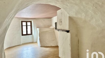 Apartment 5 rooms of 140 m² in Le Lauzet-Ubaye (04340)